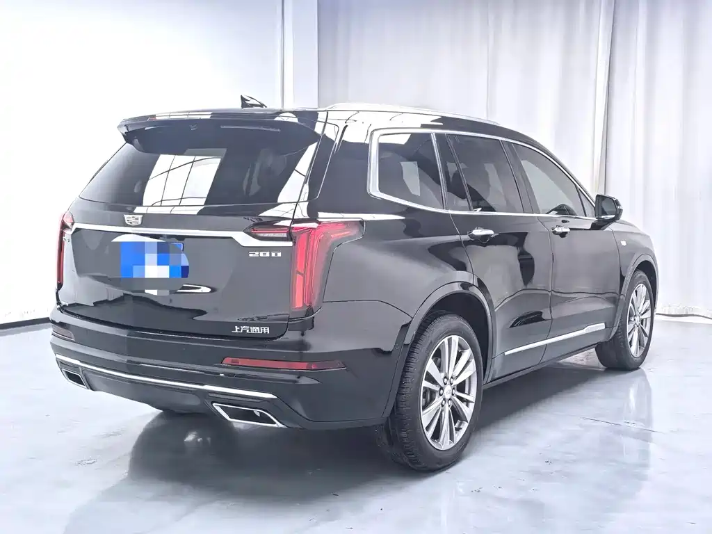 Cadillac XT6 — фото 6