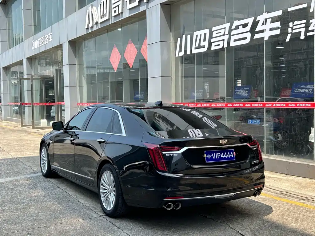 Cadillac CT6 — фото 4