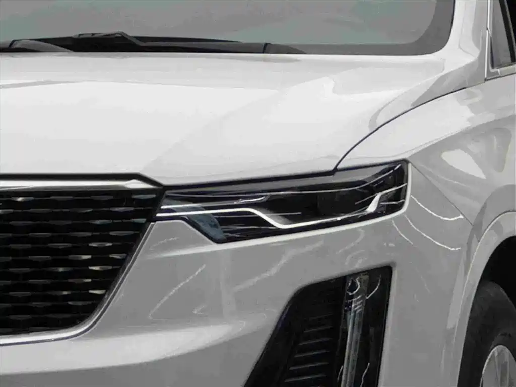 Cadillac XT6 — фото 3