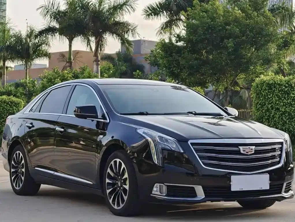 Cadillac XTS — фото 3