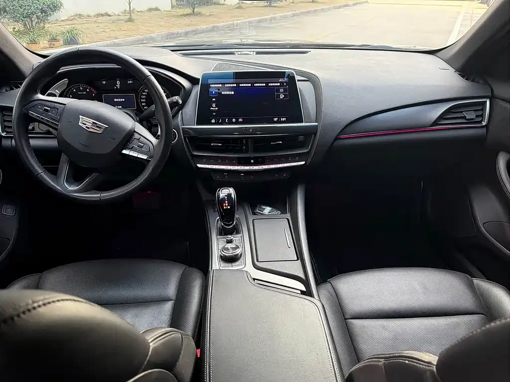 Cadillac CT5 — фото 5