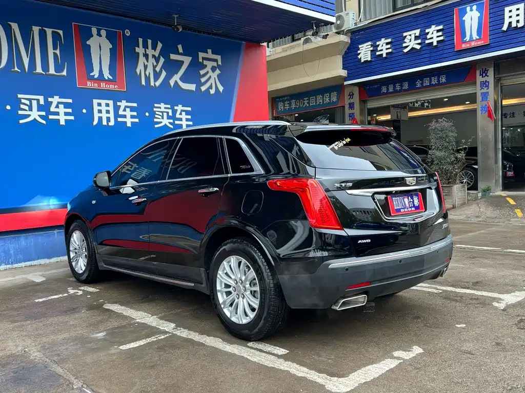 Cadillac XT5 — фото 4