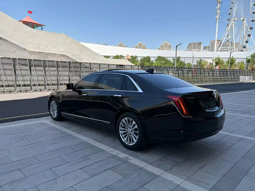 Cadillac CT6 Plug-in — фото 4