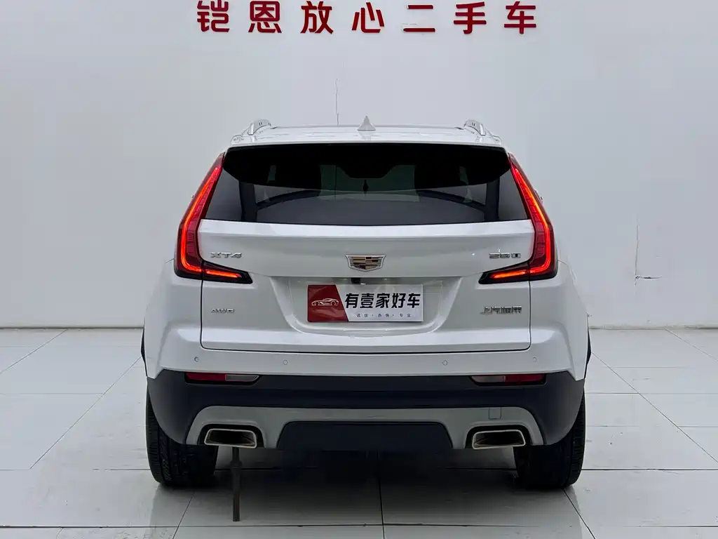 Cadillac XT4 — фото 5