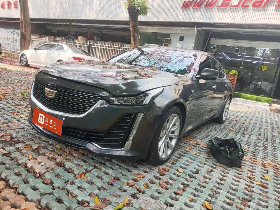 Cadillac CT5