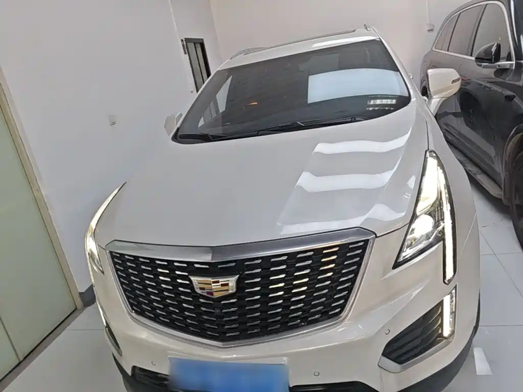 Cadillac XT5 — фото 3