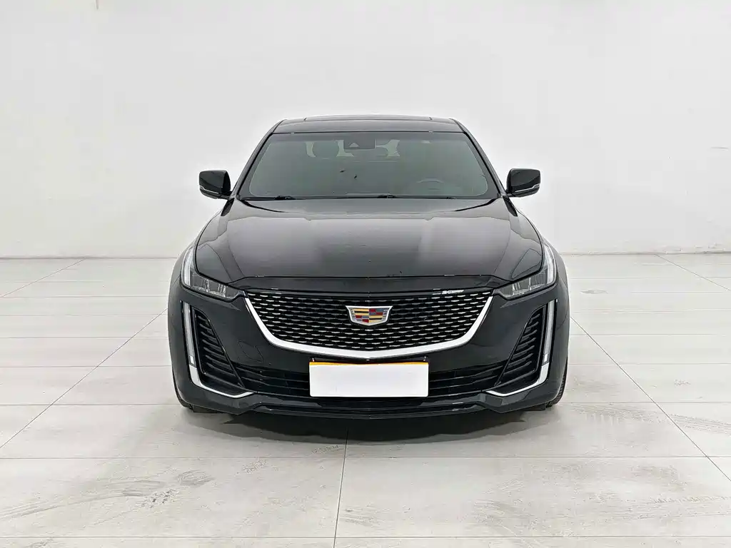 Cadillac CT5 — фото 2