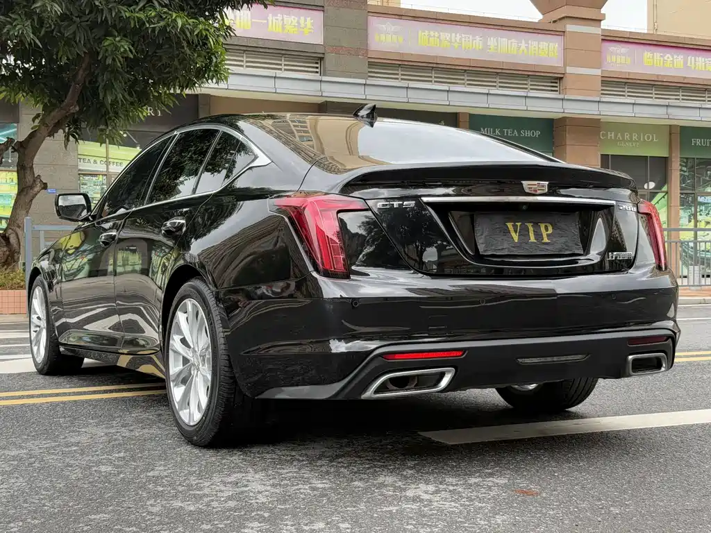 Cadillac CT5 — фото 4