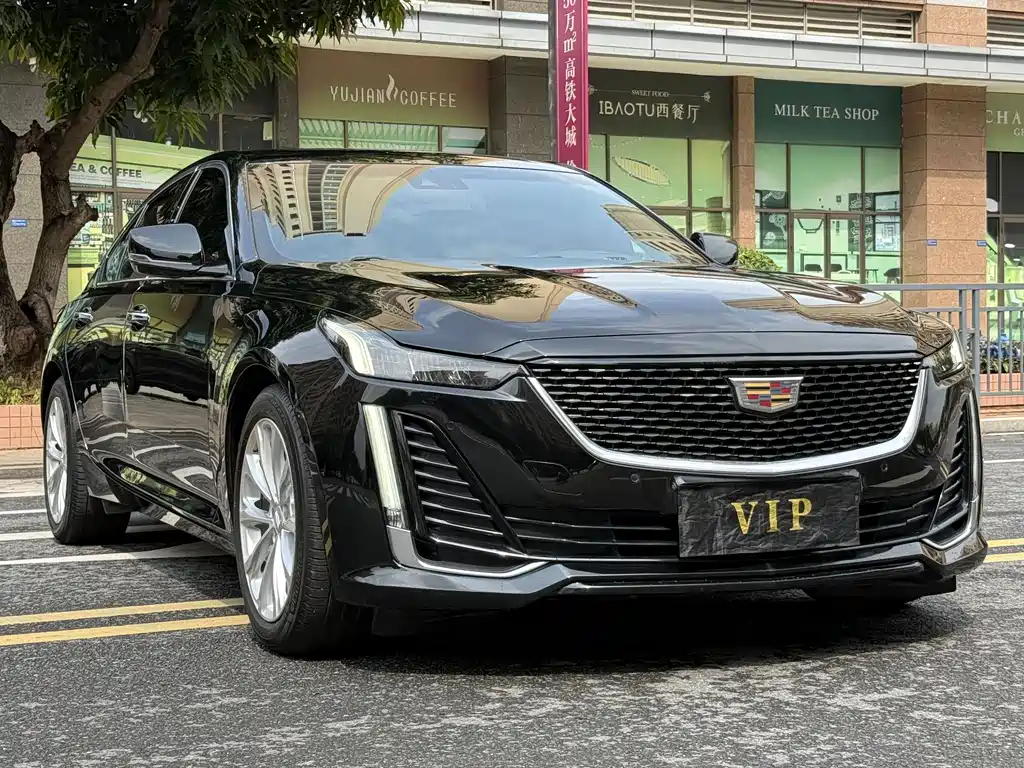 Cadillac CT5 — фото 4