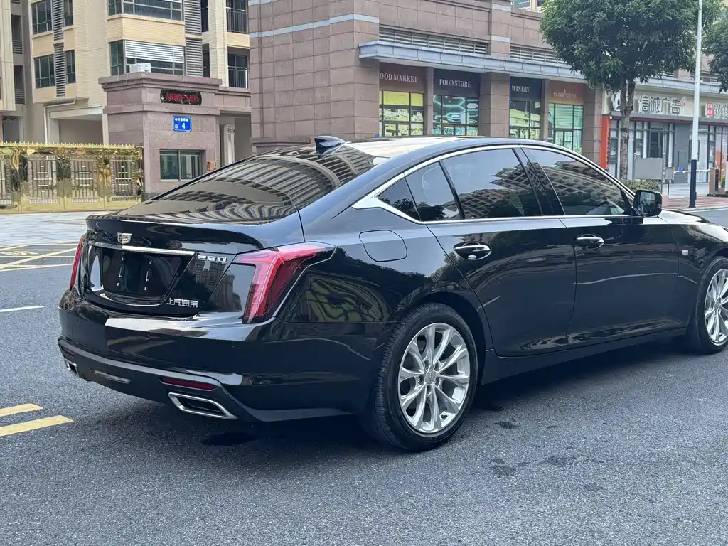 Cadillac CT5 — фото 6