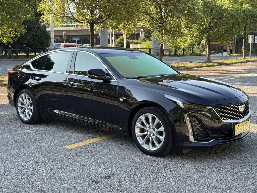 Cadillac CT5 — фото 2