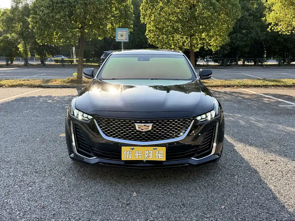 Cadillac CT5 — фото 4