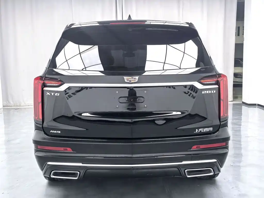 Cadillac XT6 — фото 5