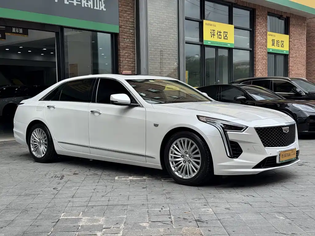 Cadillac CT6 — фото 3
