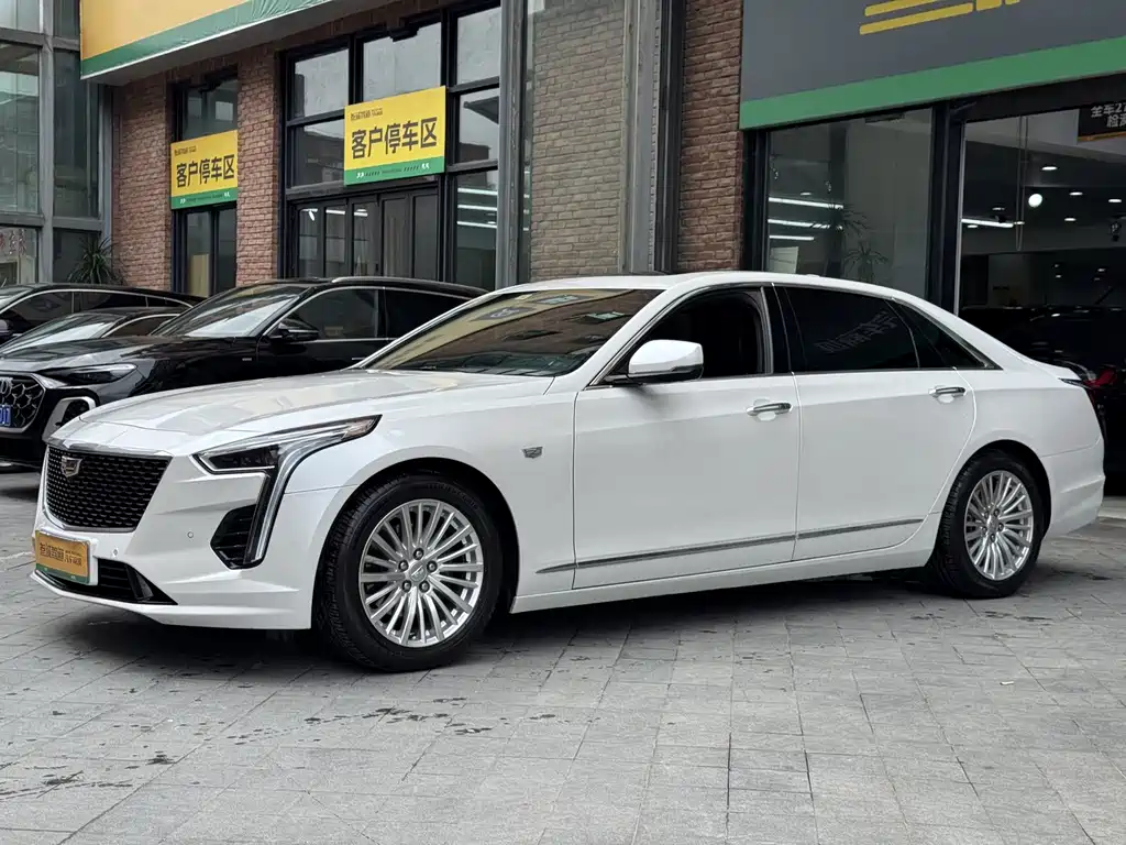 Cadillac CT6 — фото 4