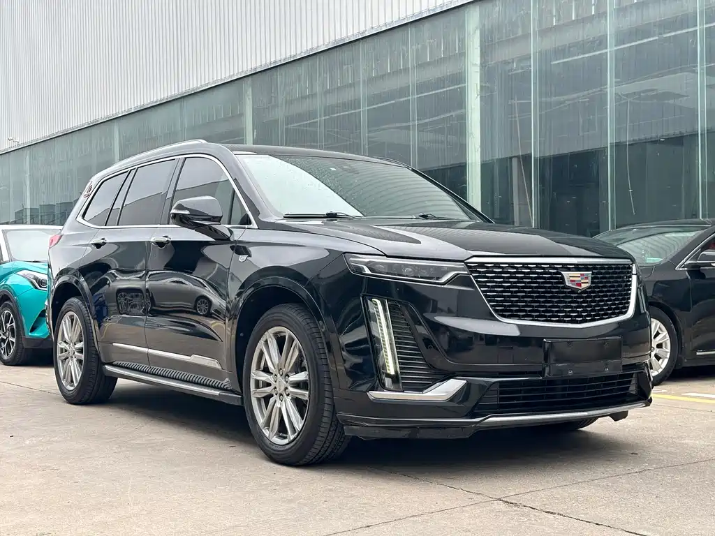 Cadillac XT6 — фото 3