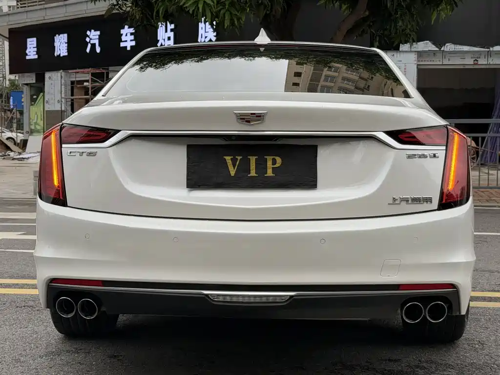 Cadillac CT6 — фото 4
