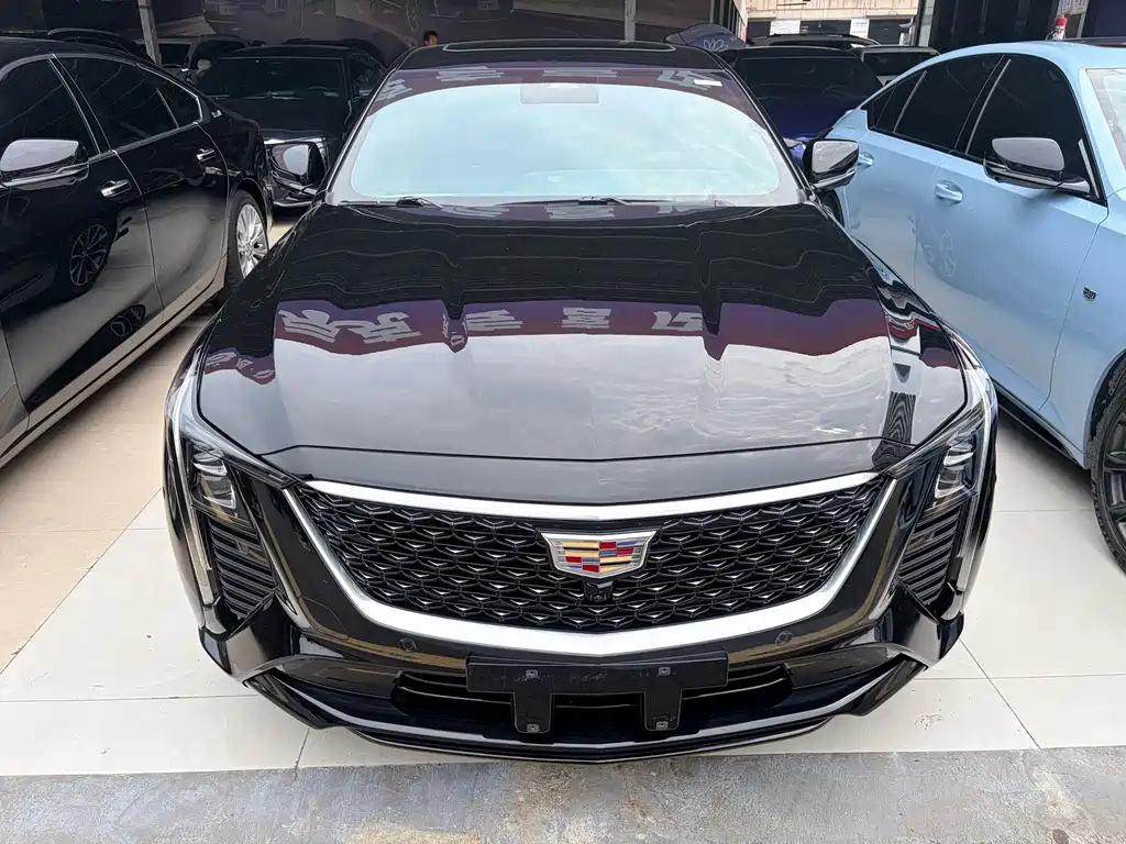 Cadillac CT5 — фото 2
