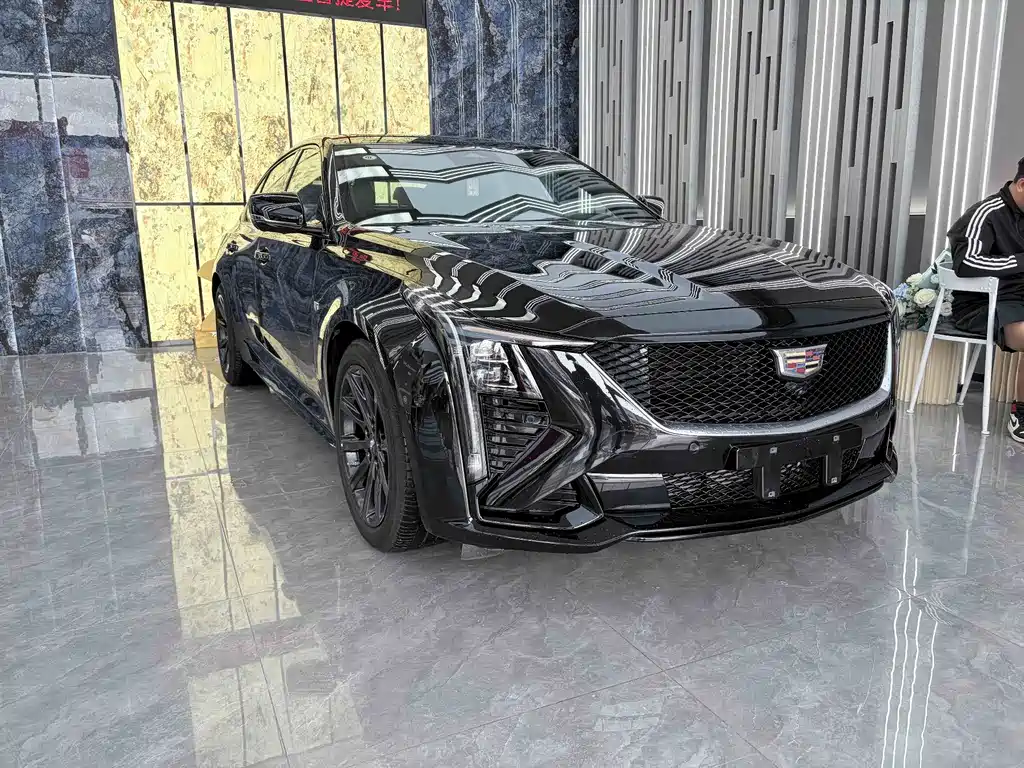 Cadillac CT5 — фото 3