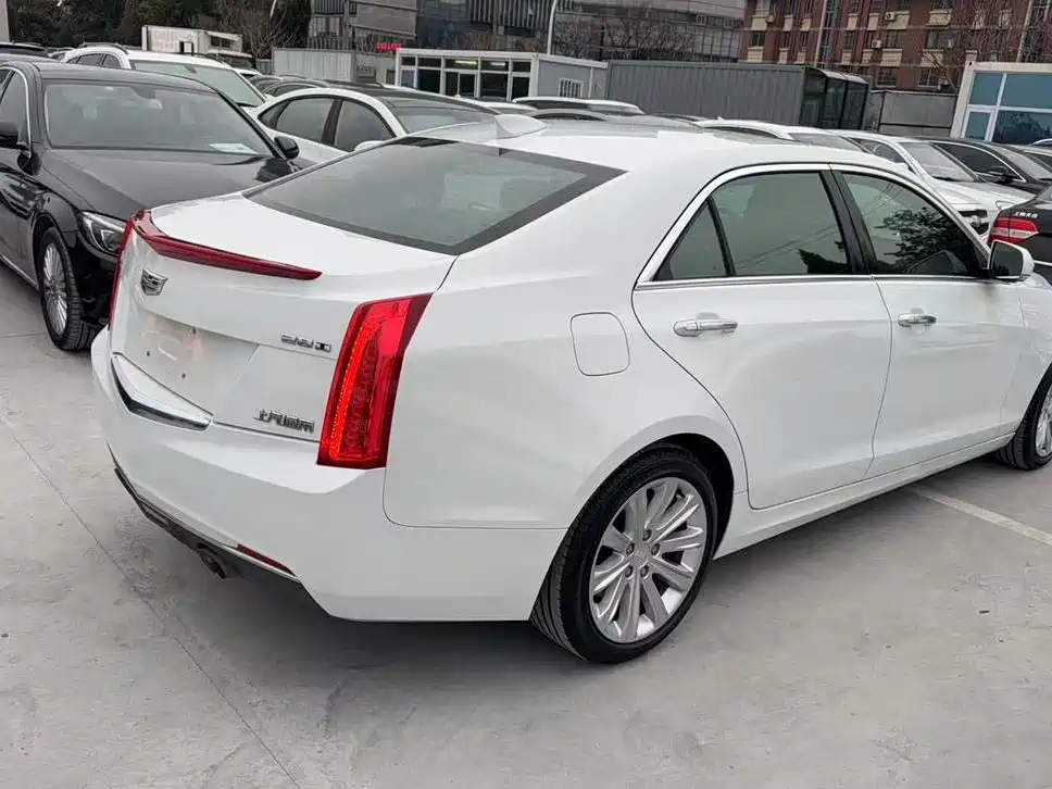 Cadillac ATS-L — фото 9