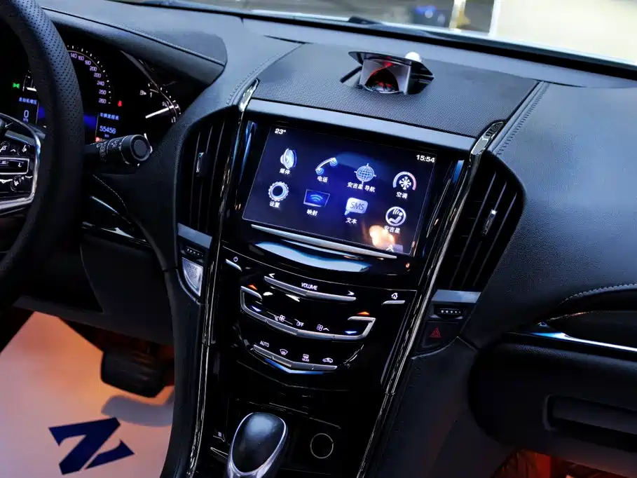 Cadillac ATS-L — фото 20