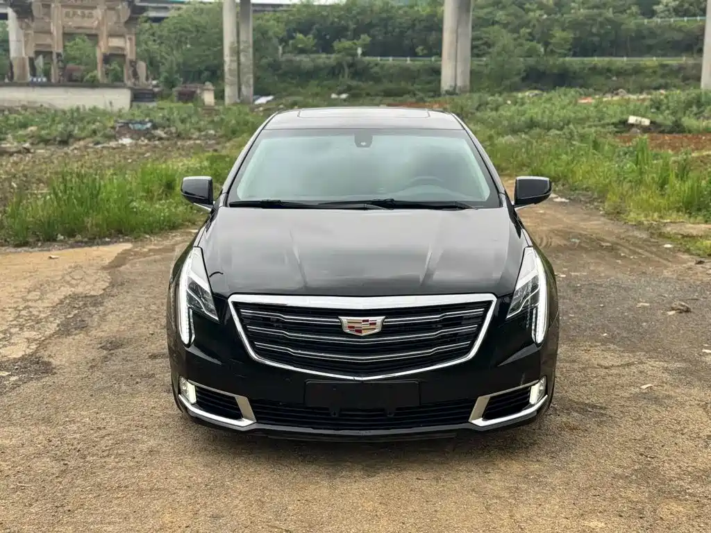 Cadillac XTS — фото 2