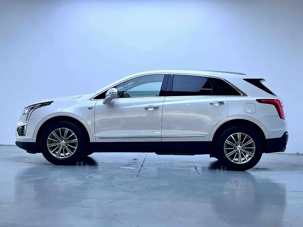 Cadillac XT5 — фото 4