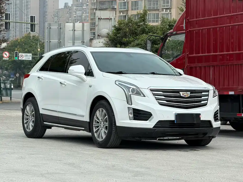 Cadillac XT5 — фото 3