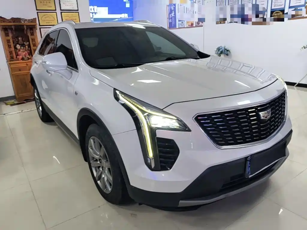 Cadillac XT4 — фото 4