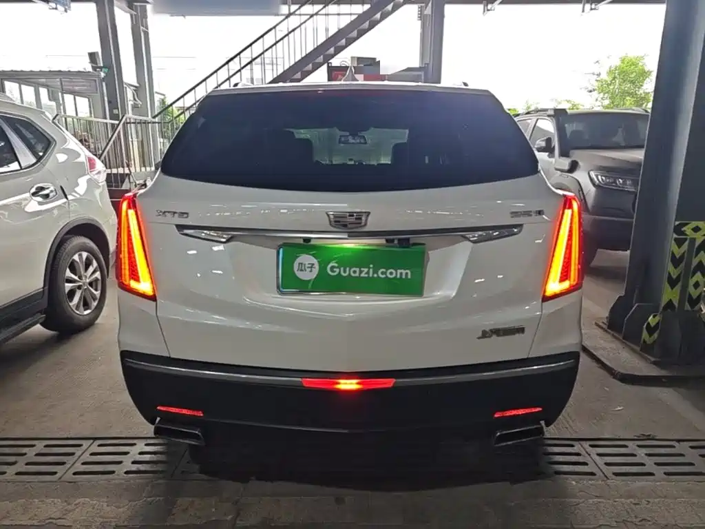 Cadillac XT5 — фото 4