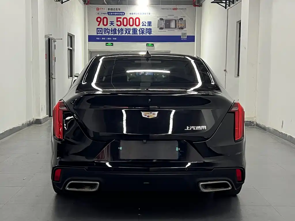 Cadillac CT4 — фото 5