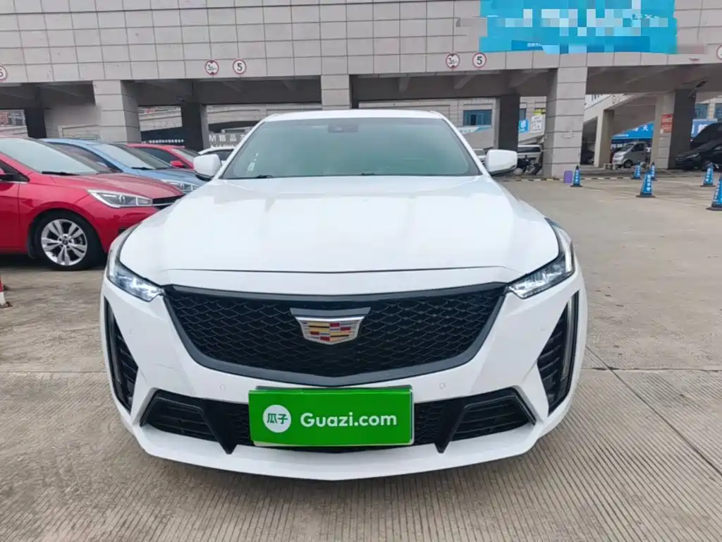 Cadillac CT5 — фото 3