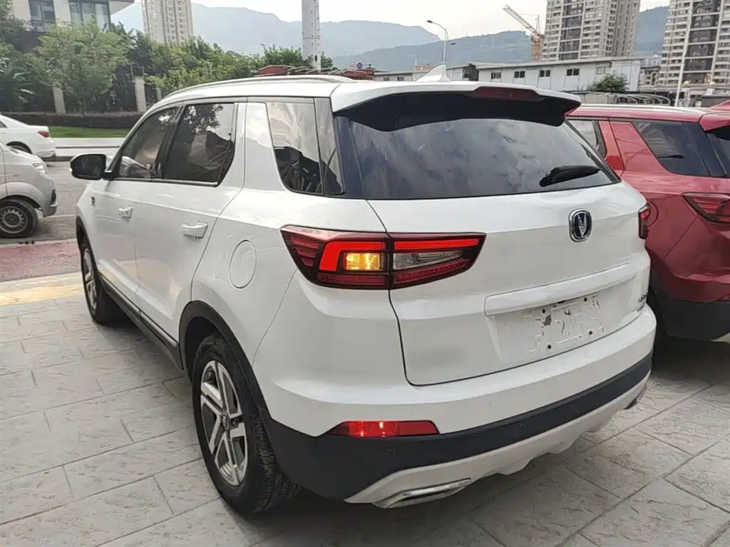 Changan CS55 — фото 5