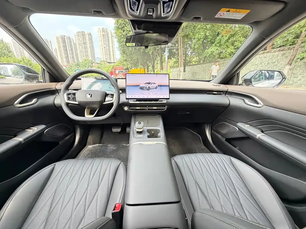 Changan Eado — фото 9