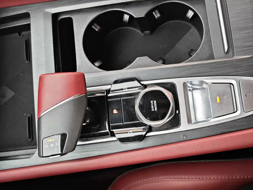 Changan CS75 PLUS — фото 25