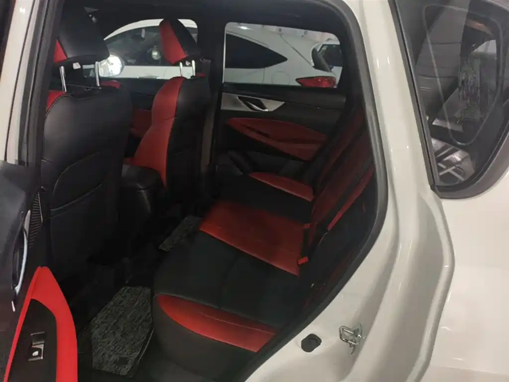 Changan CS35PLUS — фото 17