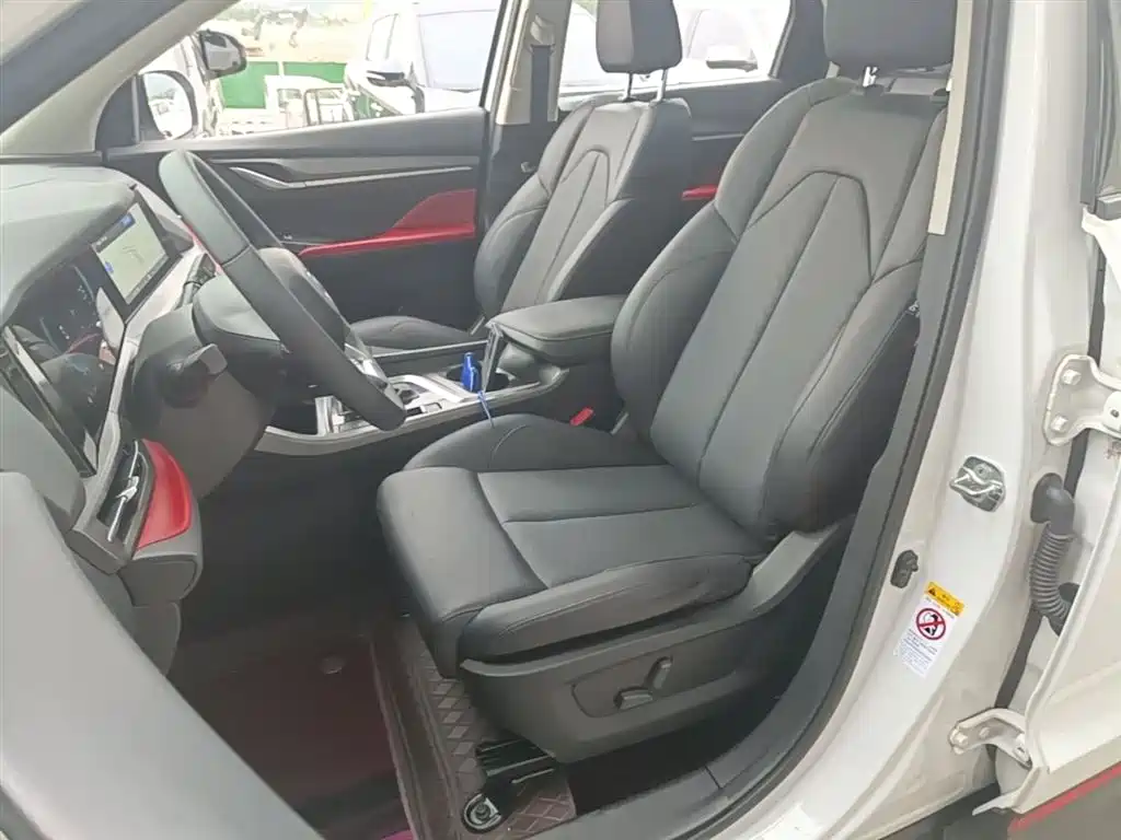 Changan CS55PLUS — фото 15