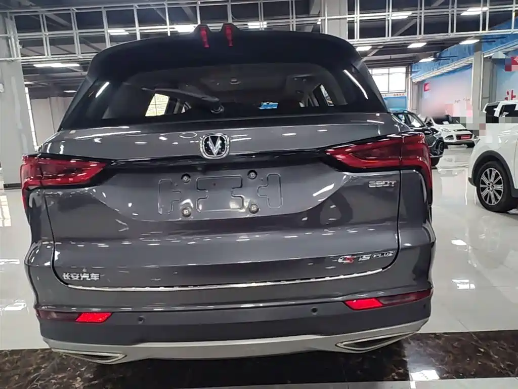 Changan CS75 PLUS — фото 6