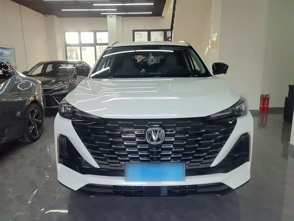 Changan CS55PLUS — фото 3