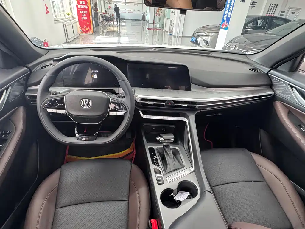 Changan CS35PLUS — фото 15