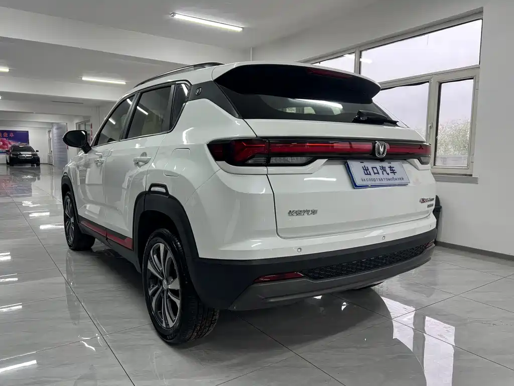 Changan CS35PLUS — фото 9