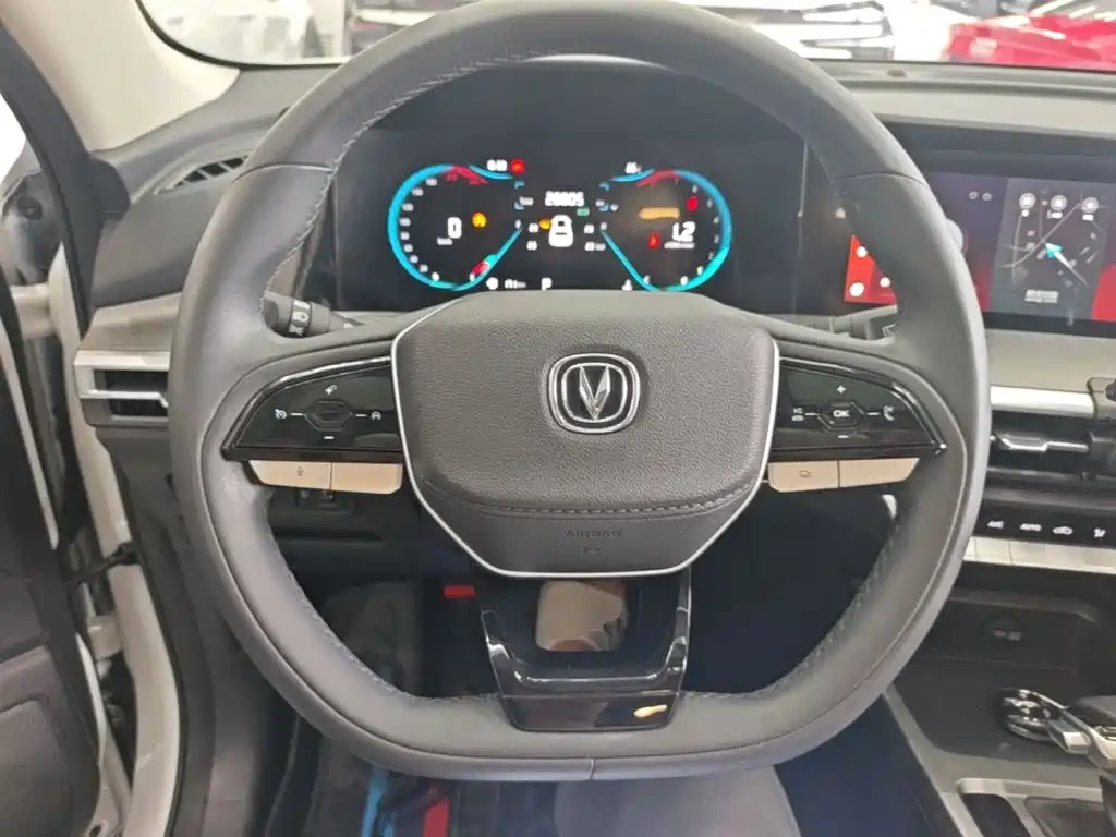 Changan CS35PLUS — фото 11