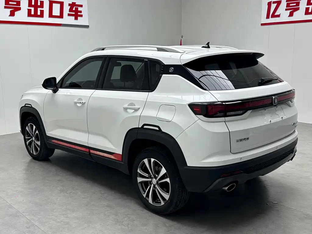 Changan CS35PLUS — фото 16