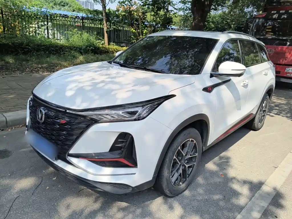 Changan CS75 PLUS — фото 2