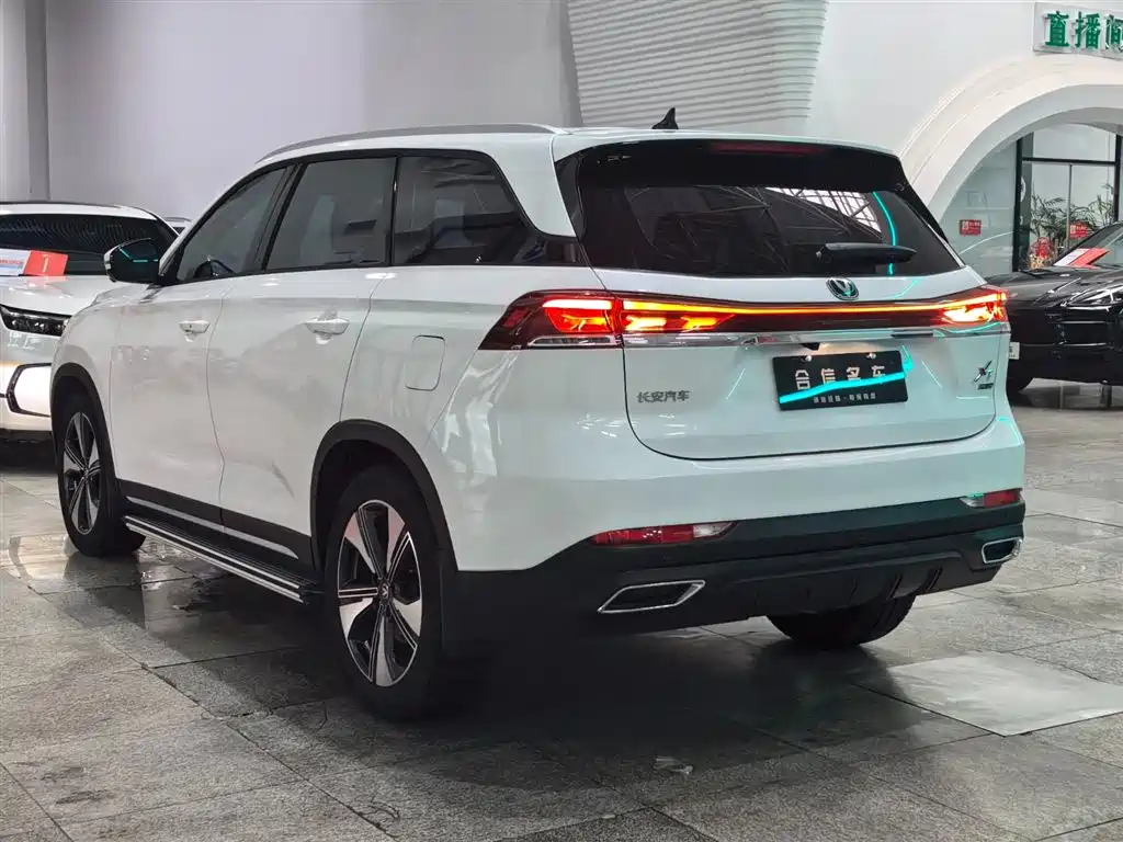 Changan X7 PLUS — фото 4