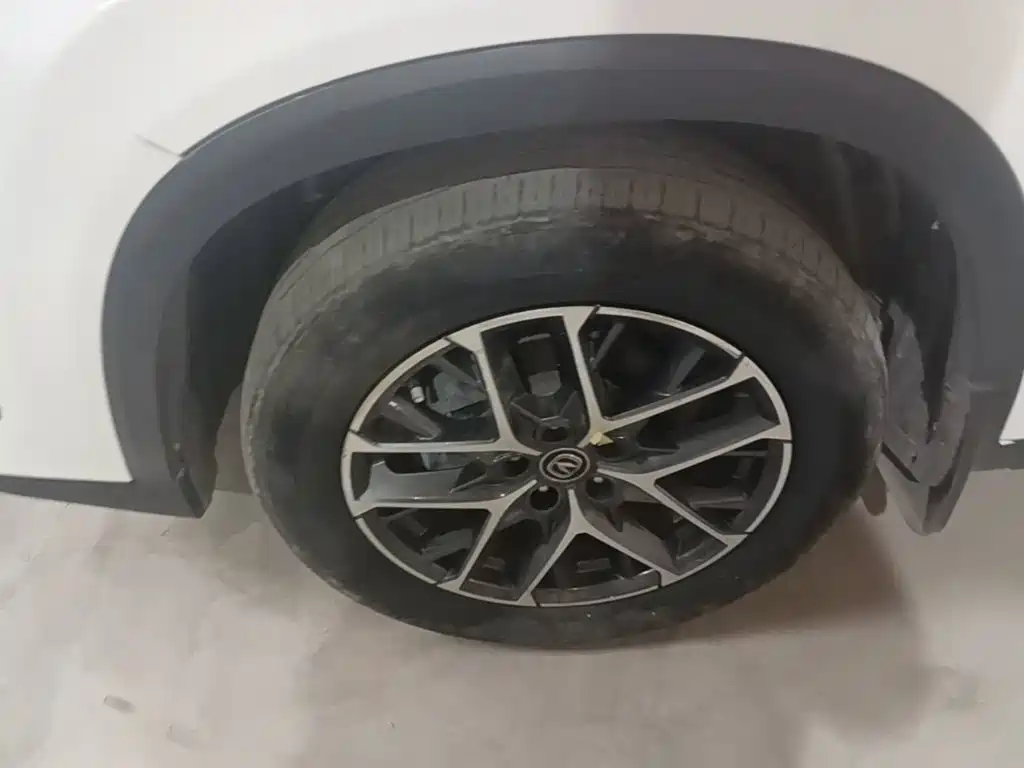 Changan CS75 PLUS — фото 23