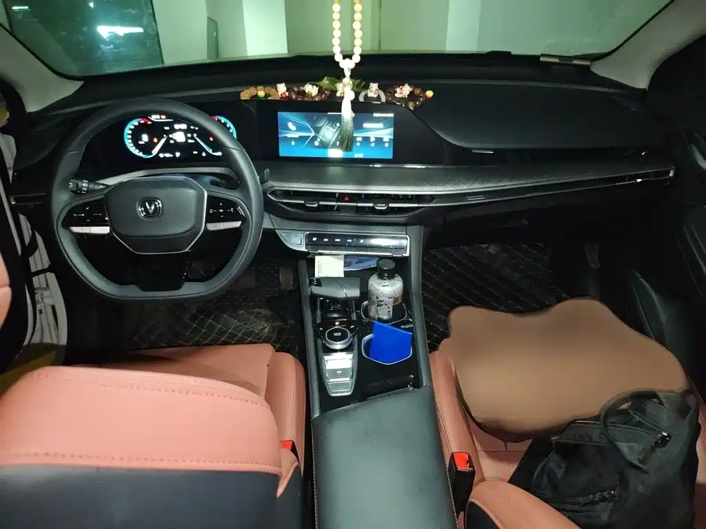 Changan Eado — фото 13