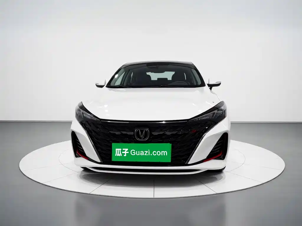 Changan Eado — фото 24