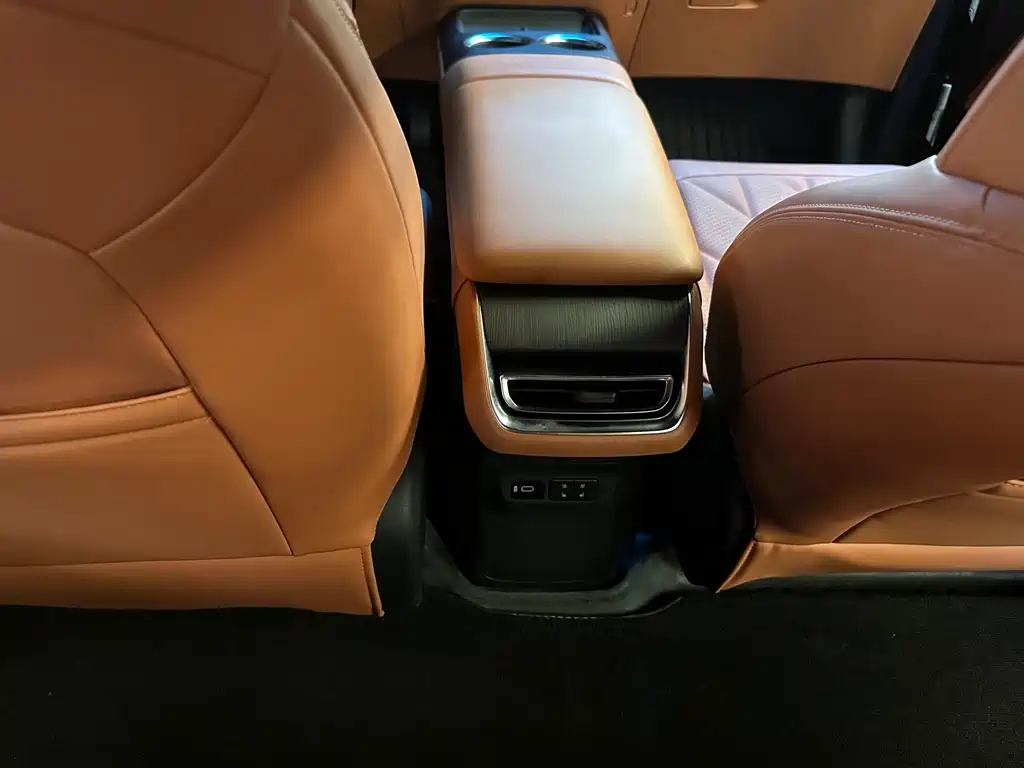 Changan CS75 PLUS — фото 9