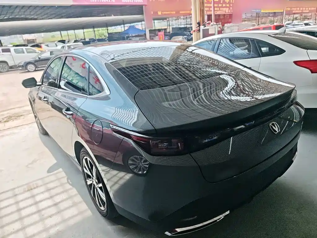 Changan Eado — фото 23